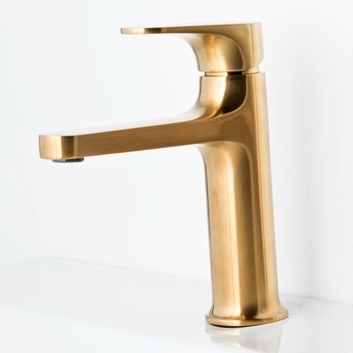 Dark set mitigeur lavabo à levier + mitigeur cuisine avec bras pivotant, or brossé (SATBSDA271BZ)