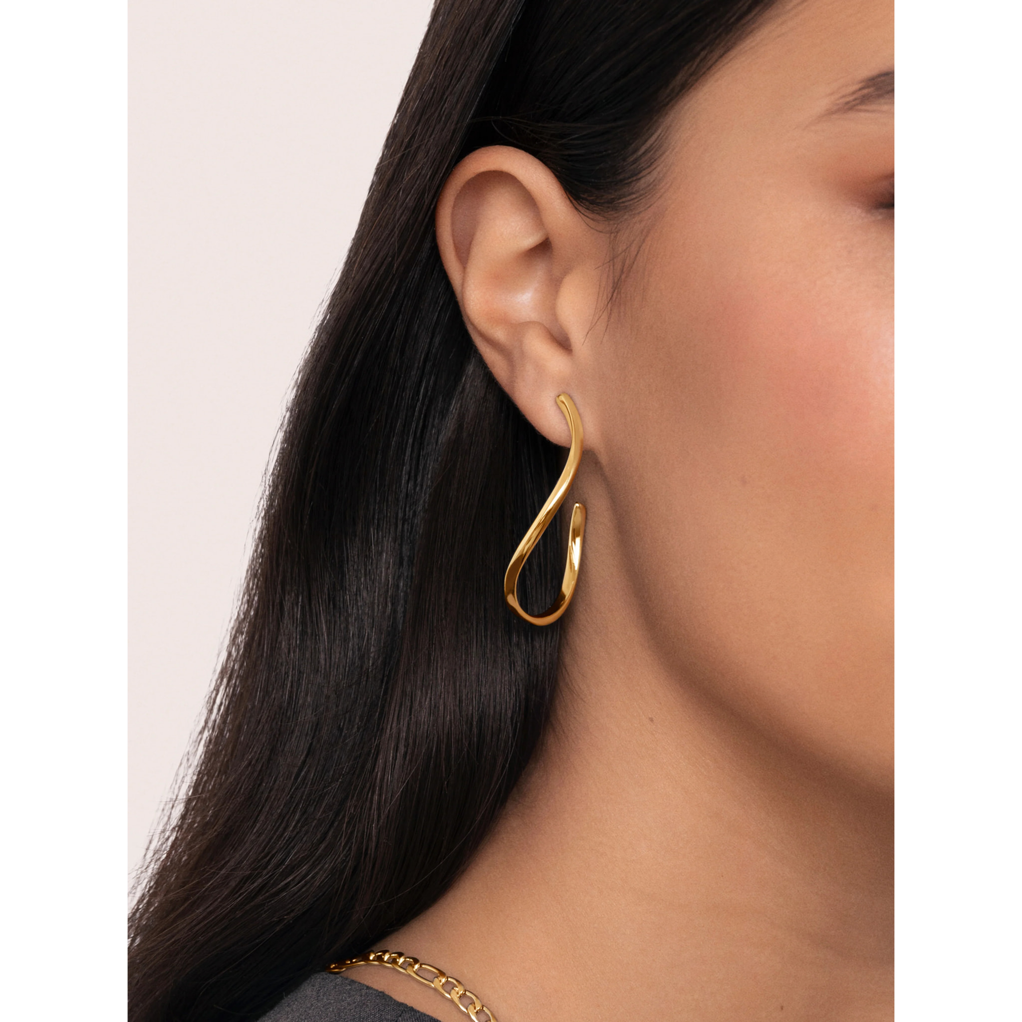 Orecchino Brisa in Acciaio Placcato Oro