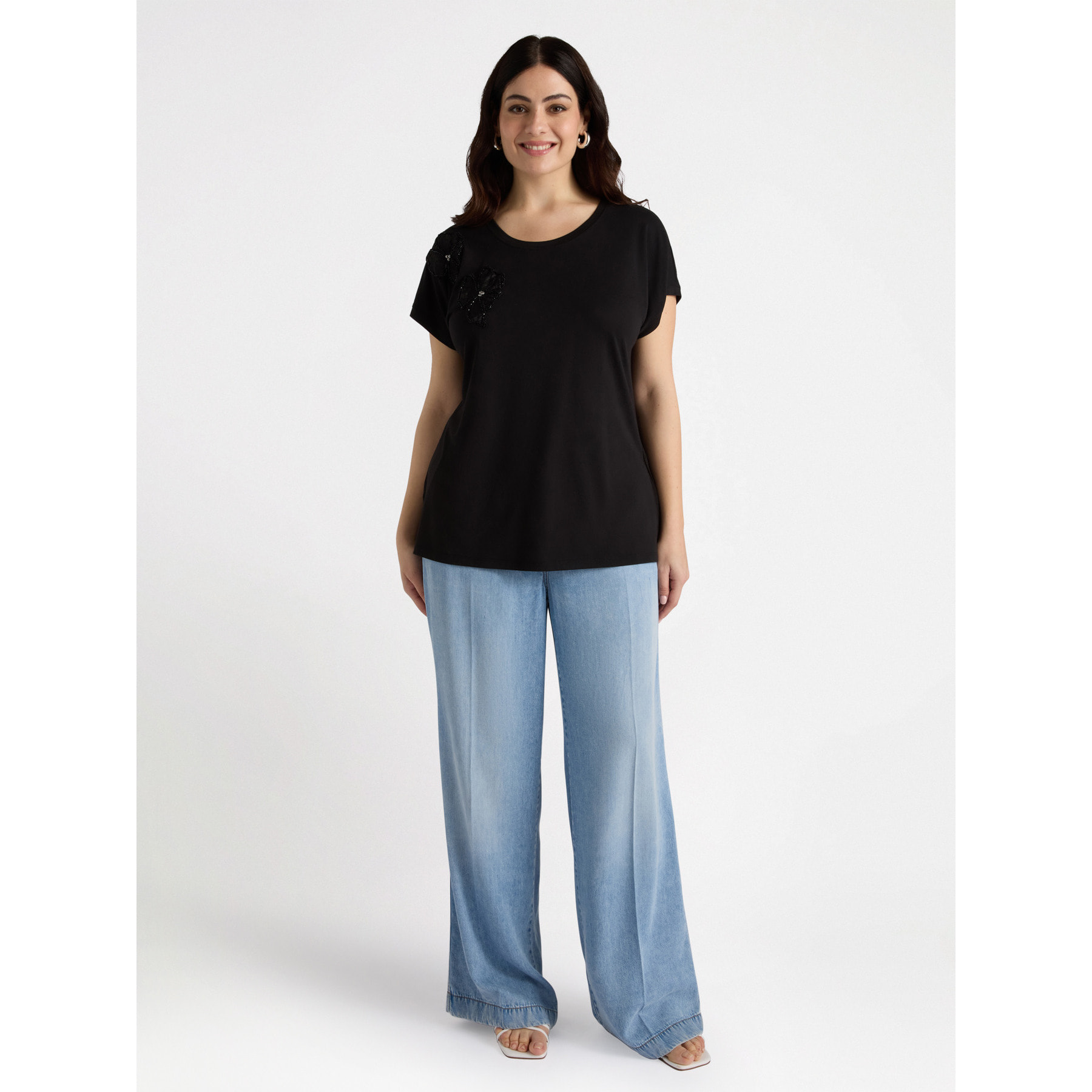 Fiorella Rubino - Camiseta con flores bordadas - Negro