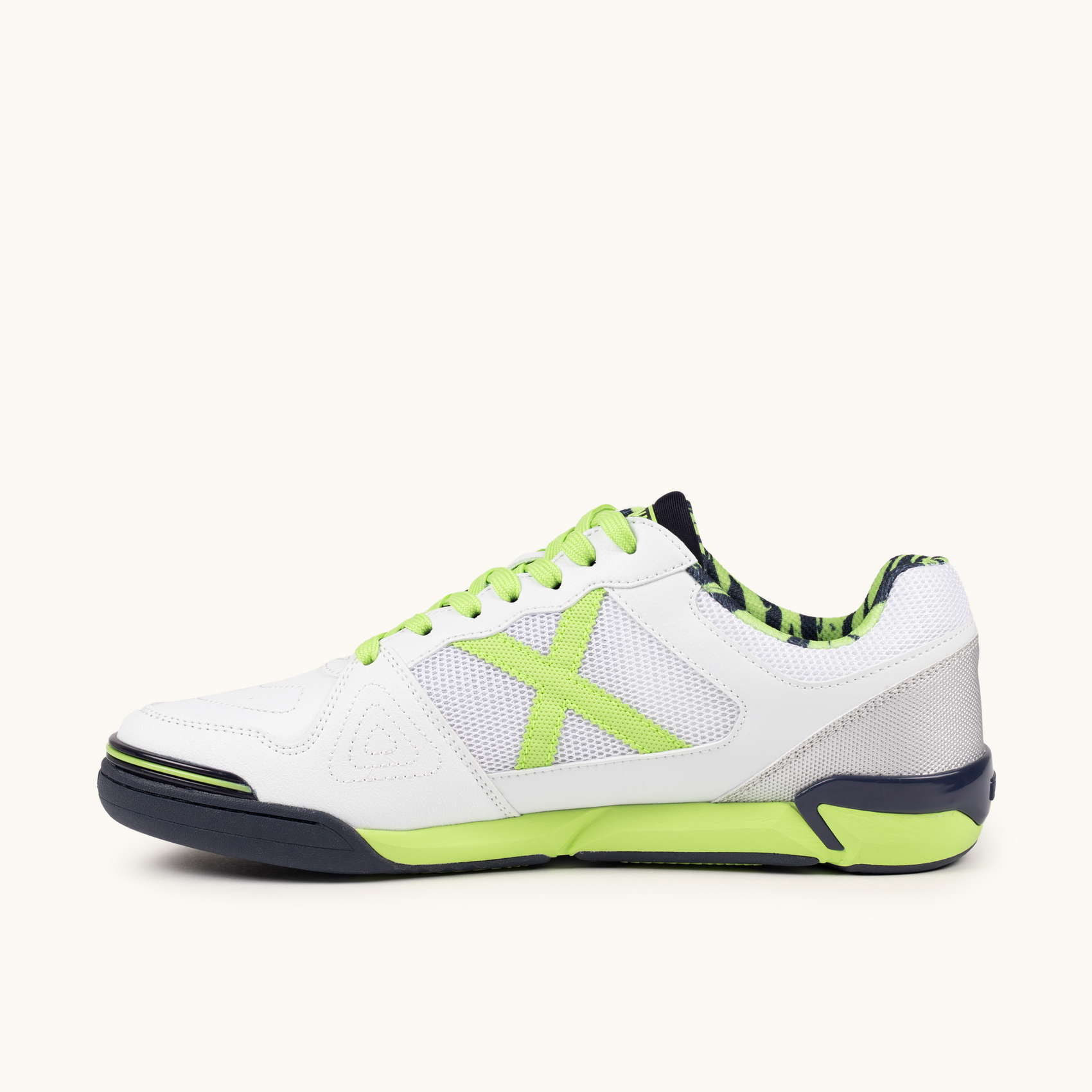 MUNICH ONE 77 Zapatillas de Fútbol Sala Ultra Ligeras Blanco y Verde Flúor