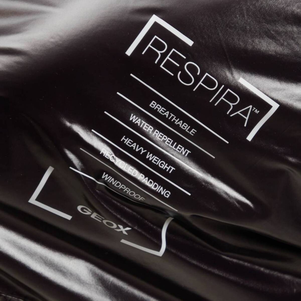 Abrigos Hombre de la marca GEOX  modelo M SILE BOMBER NEGRO