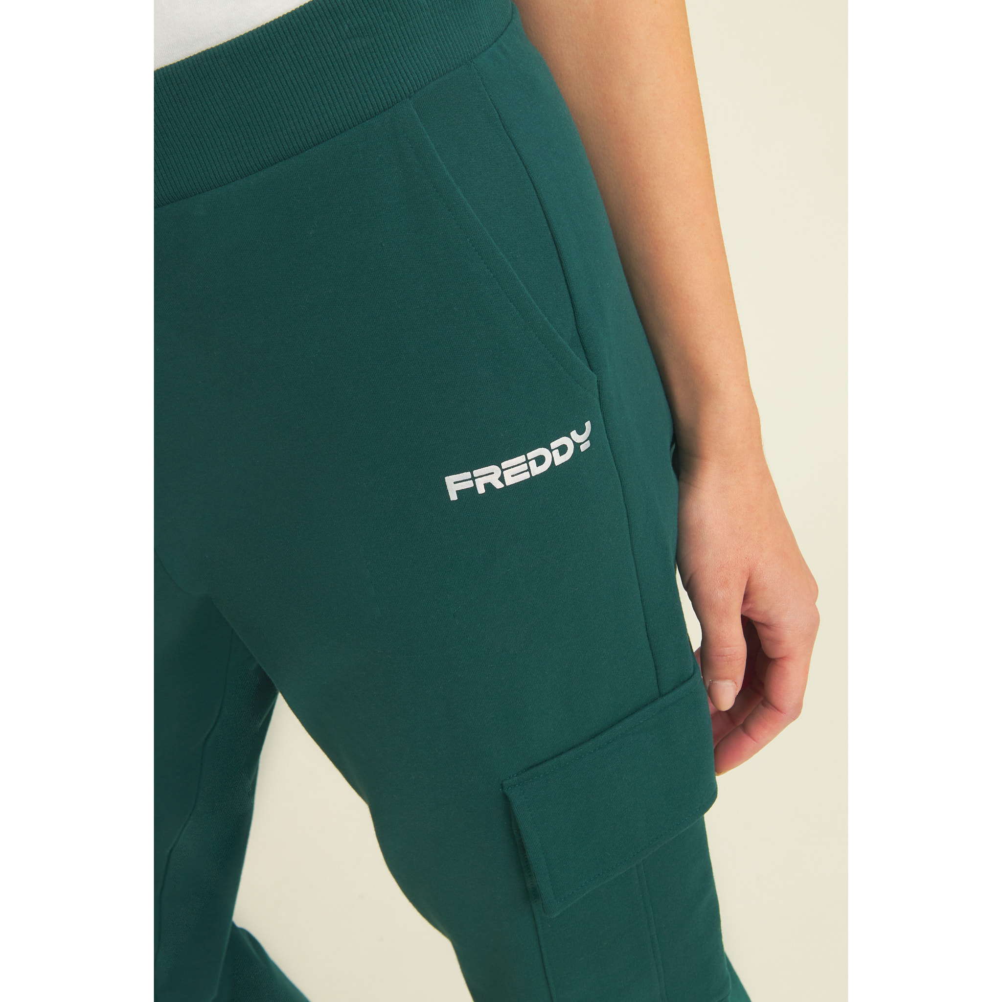 Pantaloni sportivi in felpa con tasconi laterali