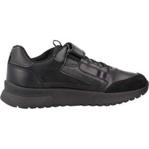 Zapatillas Niño de la marca GEOX  modelo J BRIEZEE BOY NEGRO