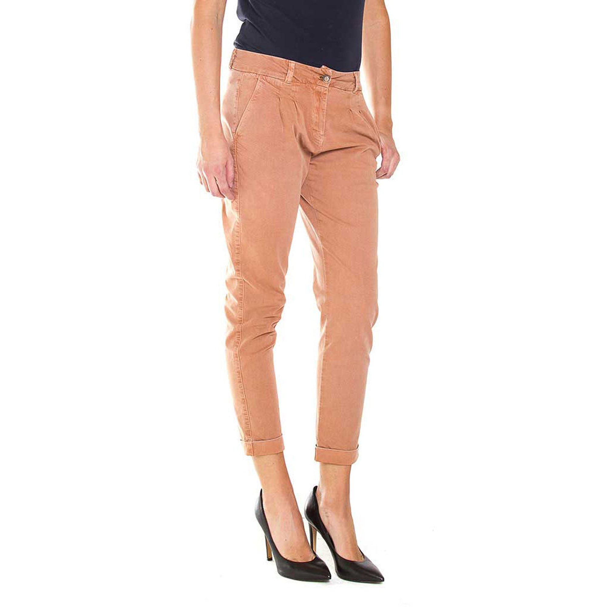 PANTALONE CHINOS IN GABARDINA STRETCH. MOD. T765. Vita regolare e gamba comoda.