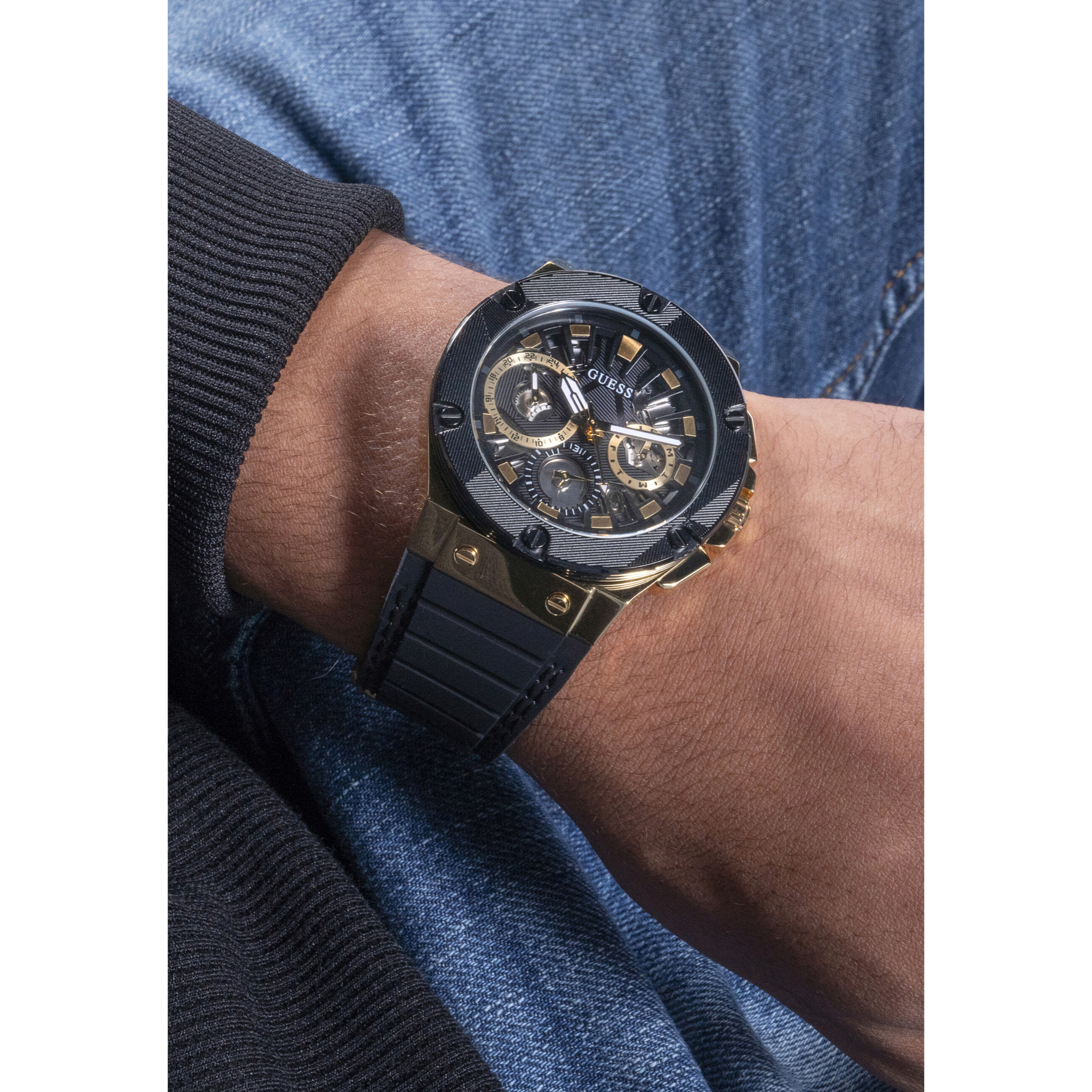 Guess Reloj Analógico De Cuarzo Circuit