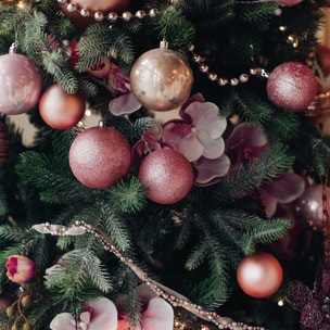 set de 35 bolas de navidad de 6cm con 5 diseños diferentes en relieve color champagne