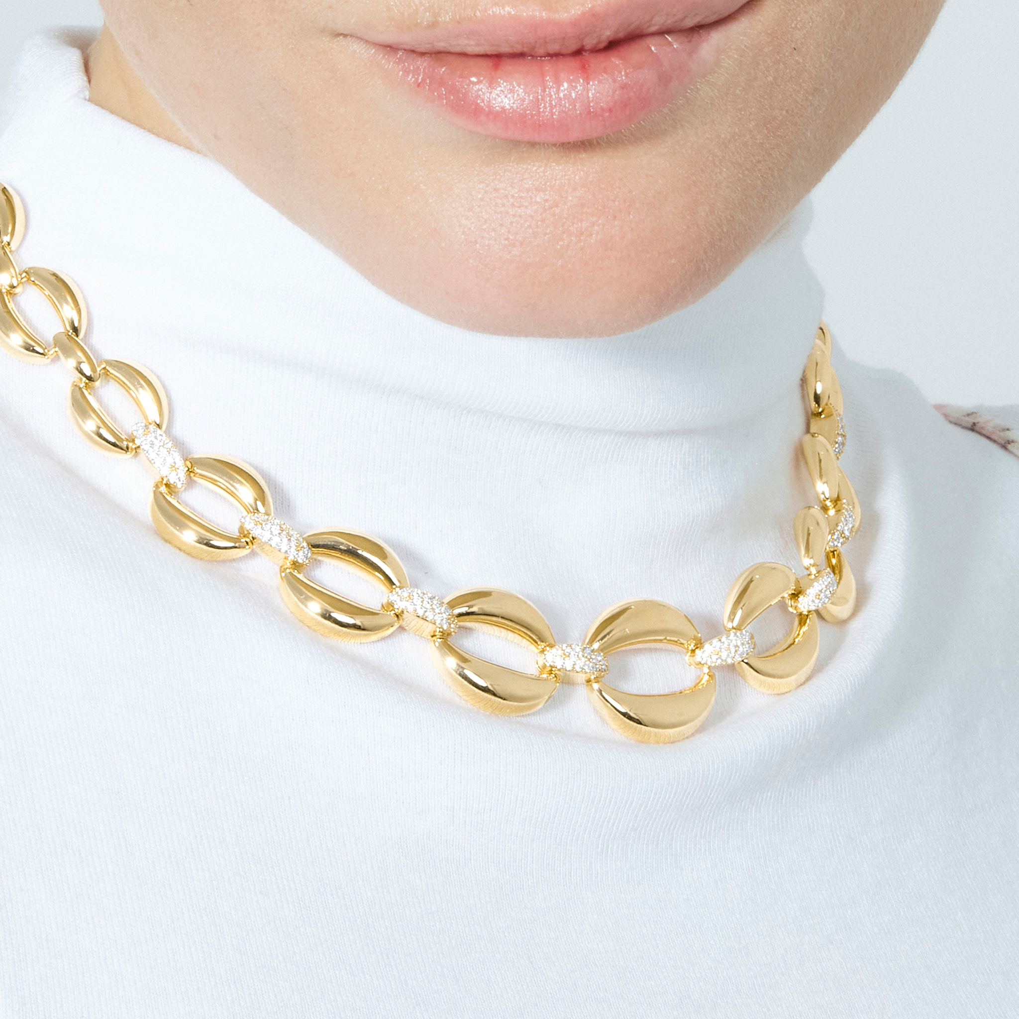 Collar de Circonita Brillante acabado en oro amarillo de 18k