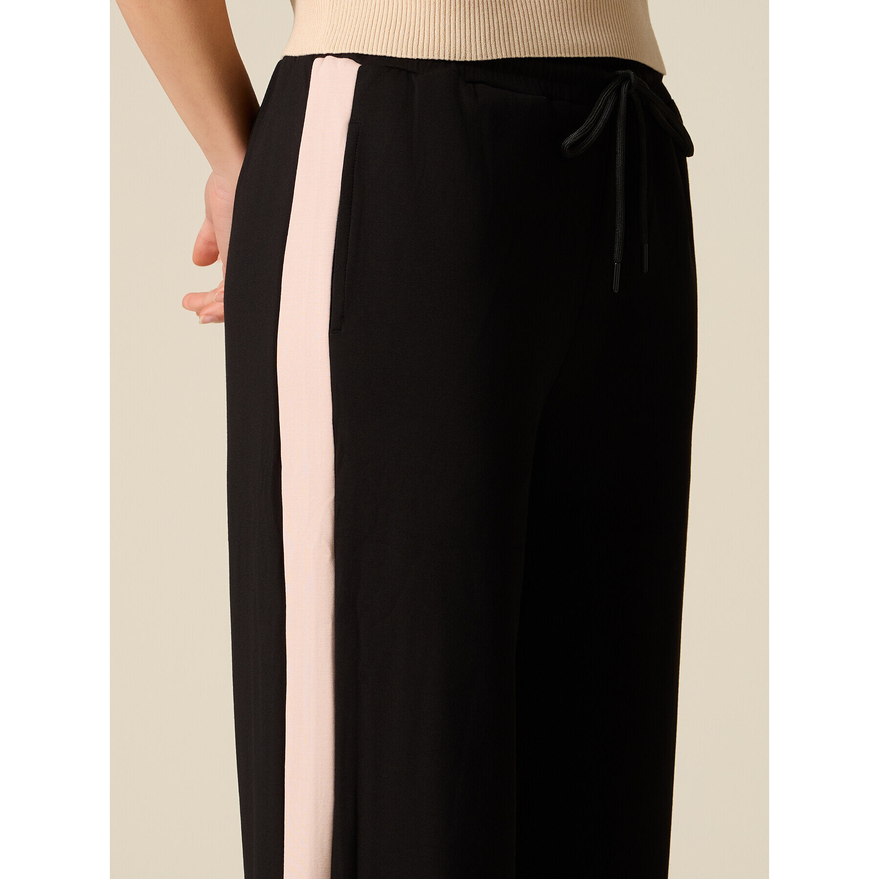 Oltre - Pantaloni in jersey con bande laterali - Nero