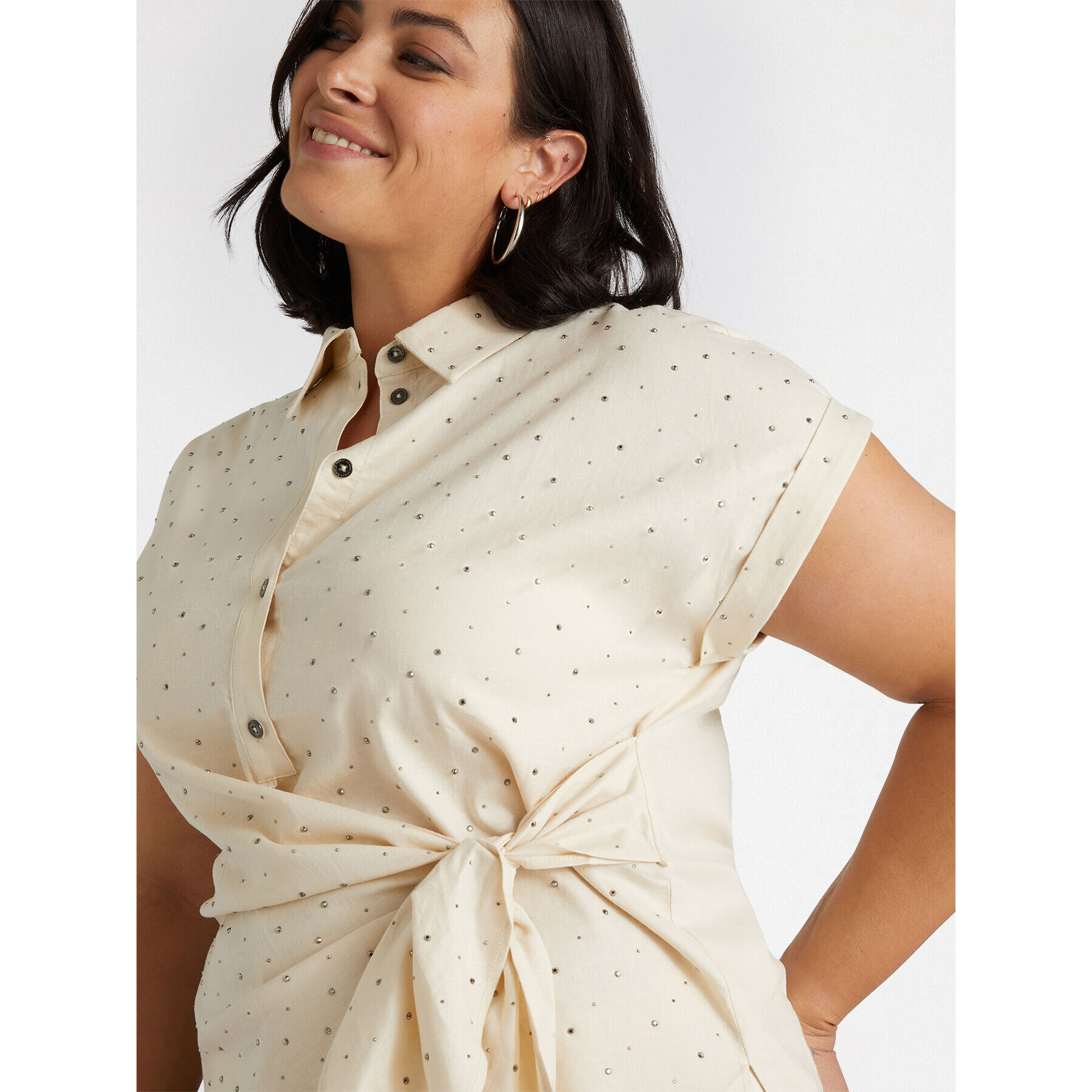 Fiorella Rubino - Camisa con tachuelas y nudo lateral - Beige