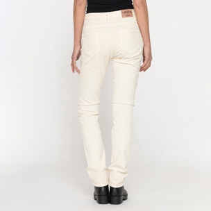 PANTALONE IN VELLUTO STRETCH MOD. 753. Vita alta gamba regolare.