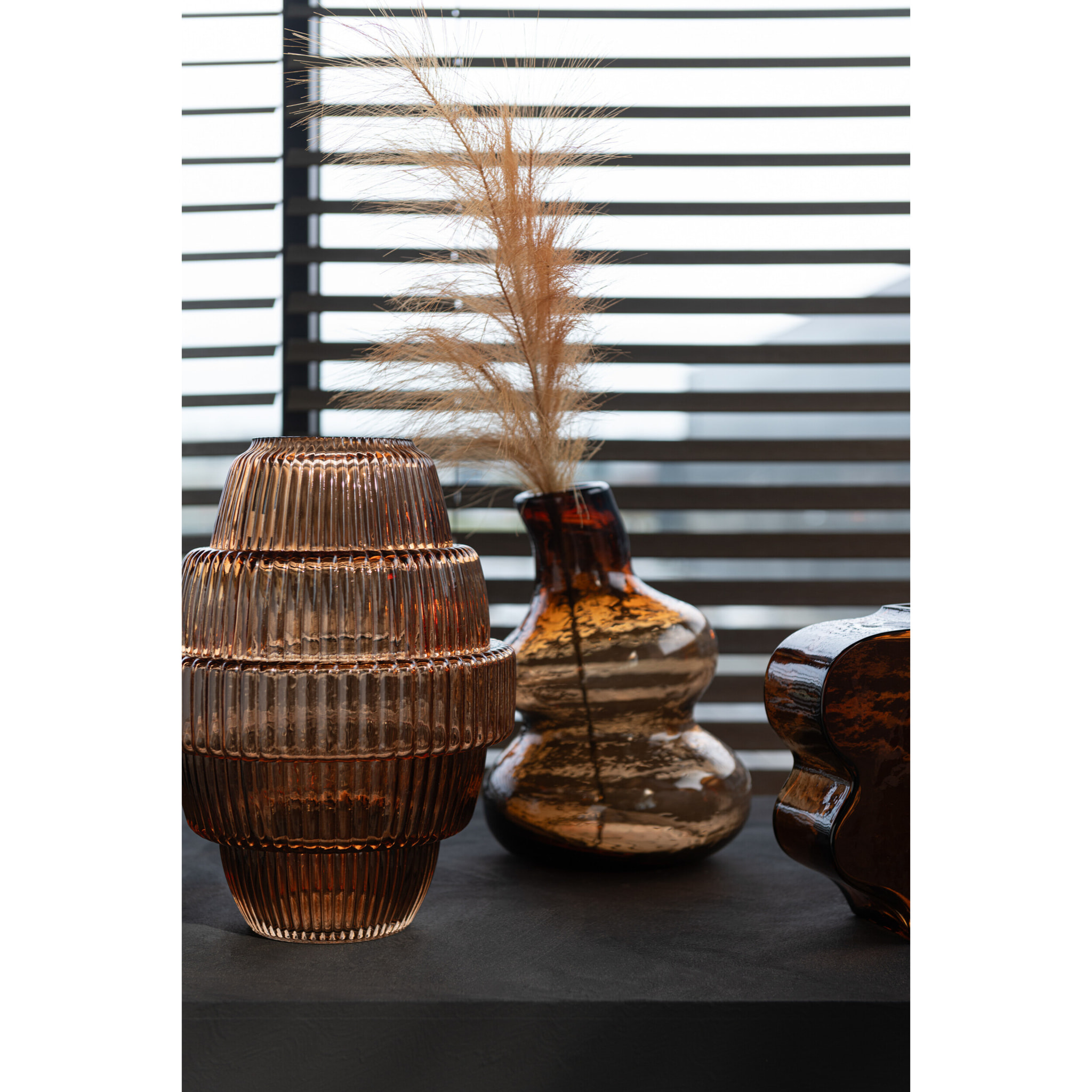 J-Line vase Max - verre - brun - large - Ø 23 cm