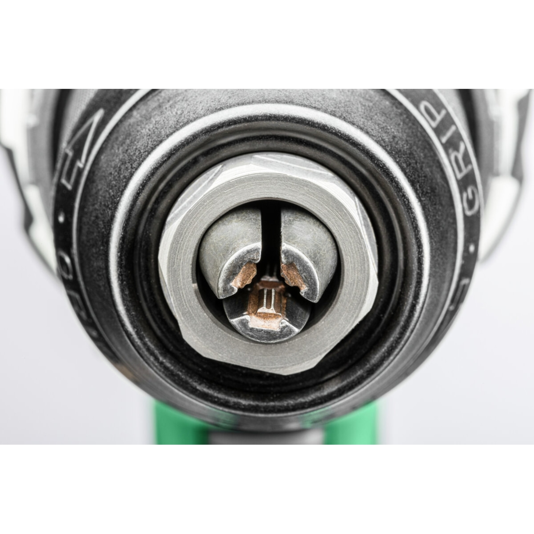 Perceuse Visseuse 140 Nm - HIKOKI - avec 2 batteries 18V 5.0Ah - chargeur - coffret plastique - DS18DCWPZ