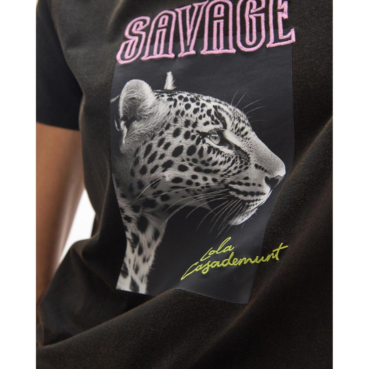 T-shirt Savage grigia con scollo a V