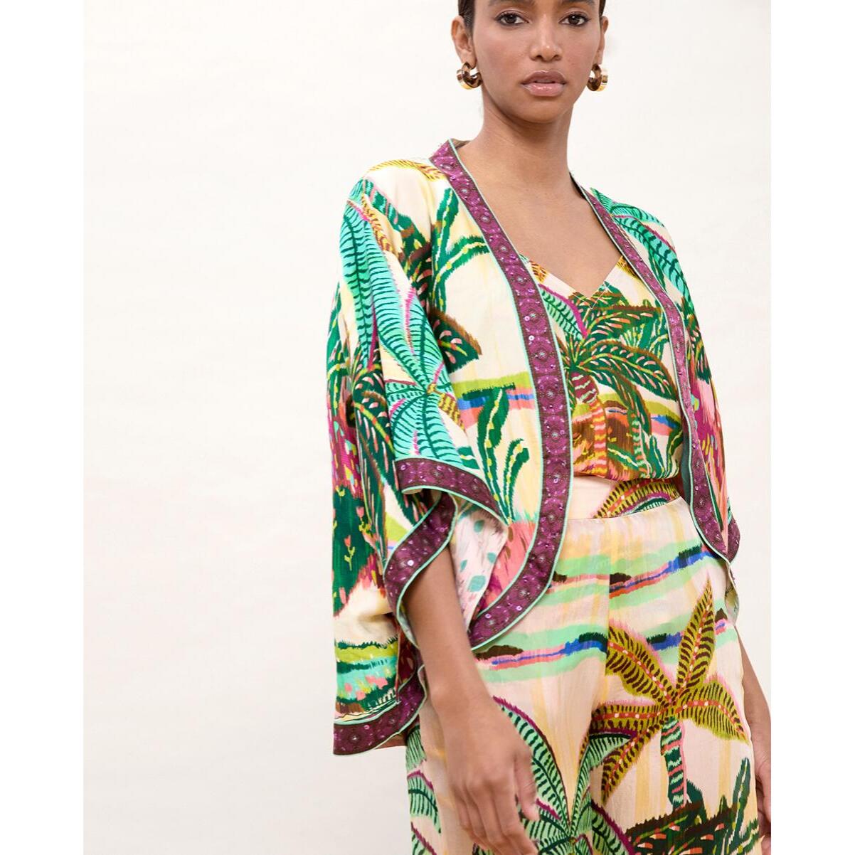 Kimono con stampa di palme multicolori