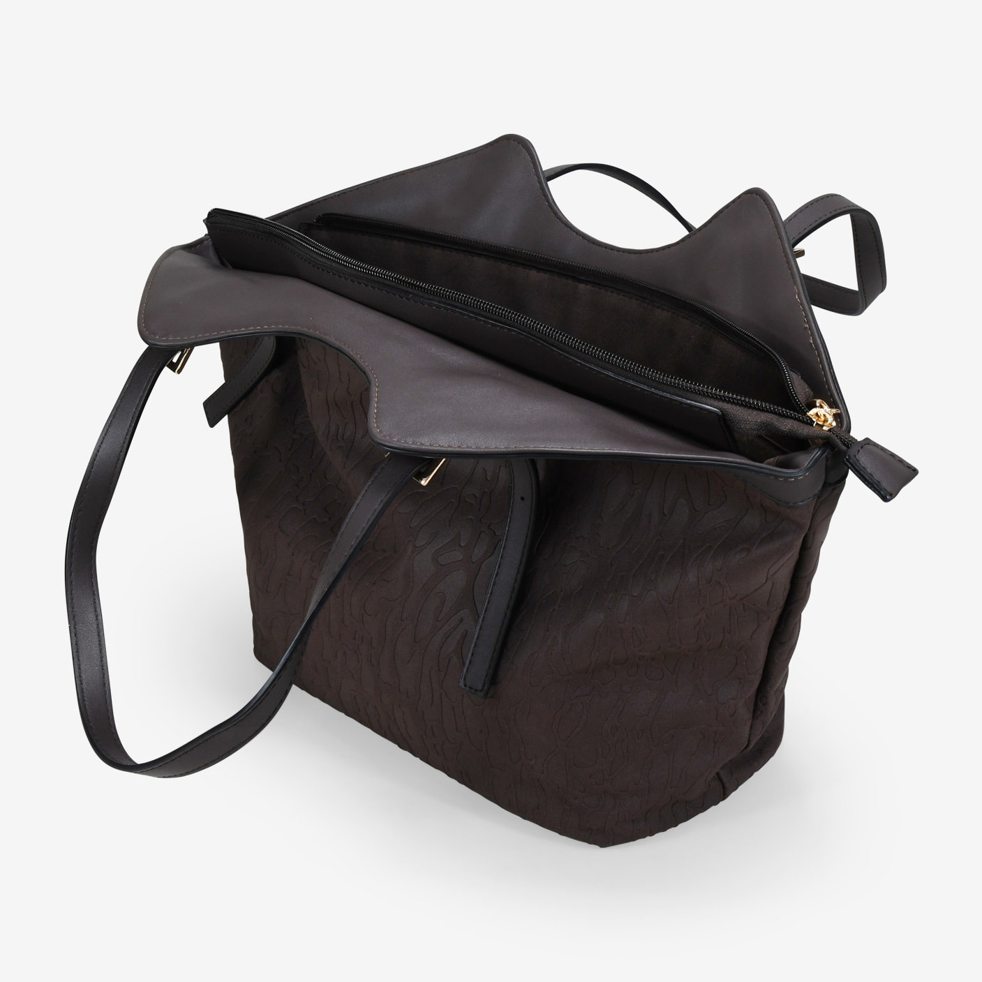 Bolso de hombro marrón con hebillas