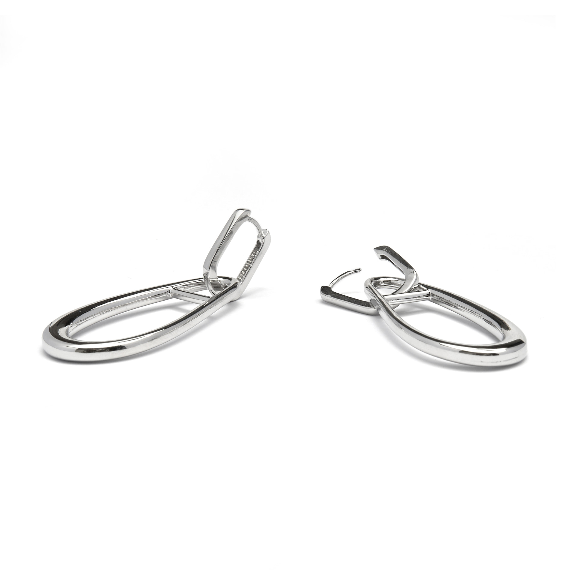 Pendientes Lux by Lux acabadoss en rodio
