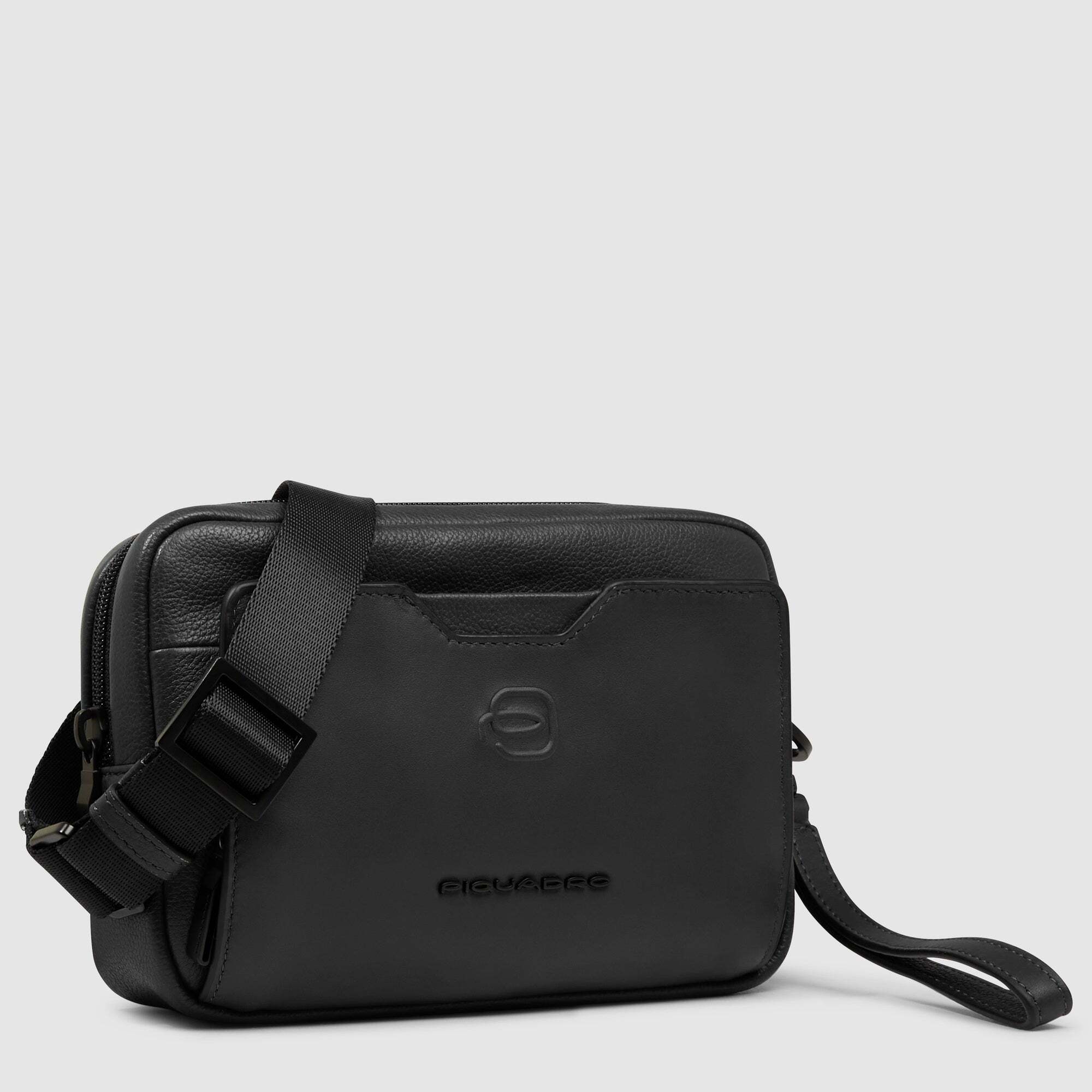 Piquadro Pochette a due scomparti con tracolla rimovibile