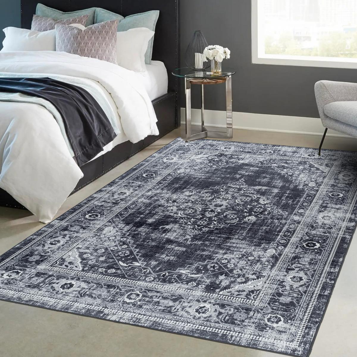 Tapis orient tissé motifs orientaux KUTI
