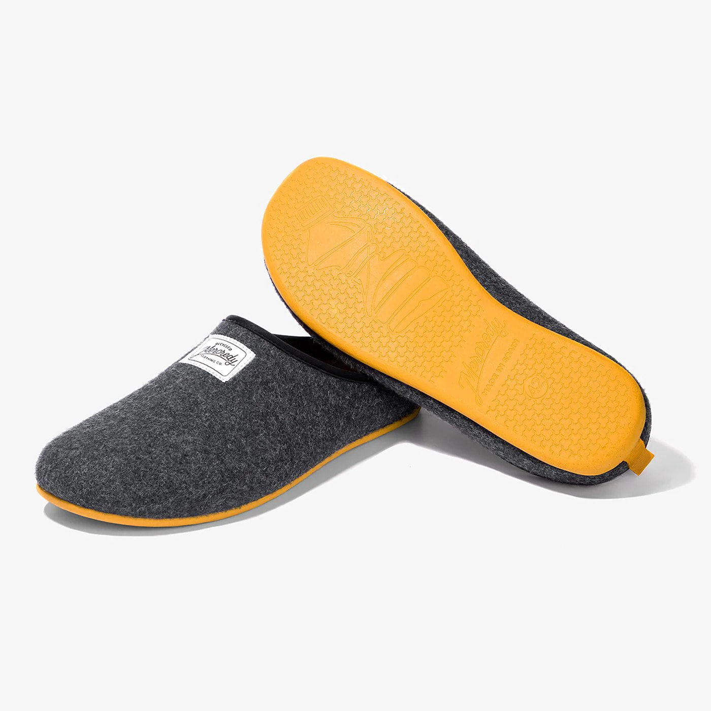 Zapatillas de Casa Mercredy Slipper Negro / Amarillo D.Franklin