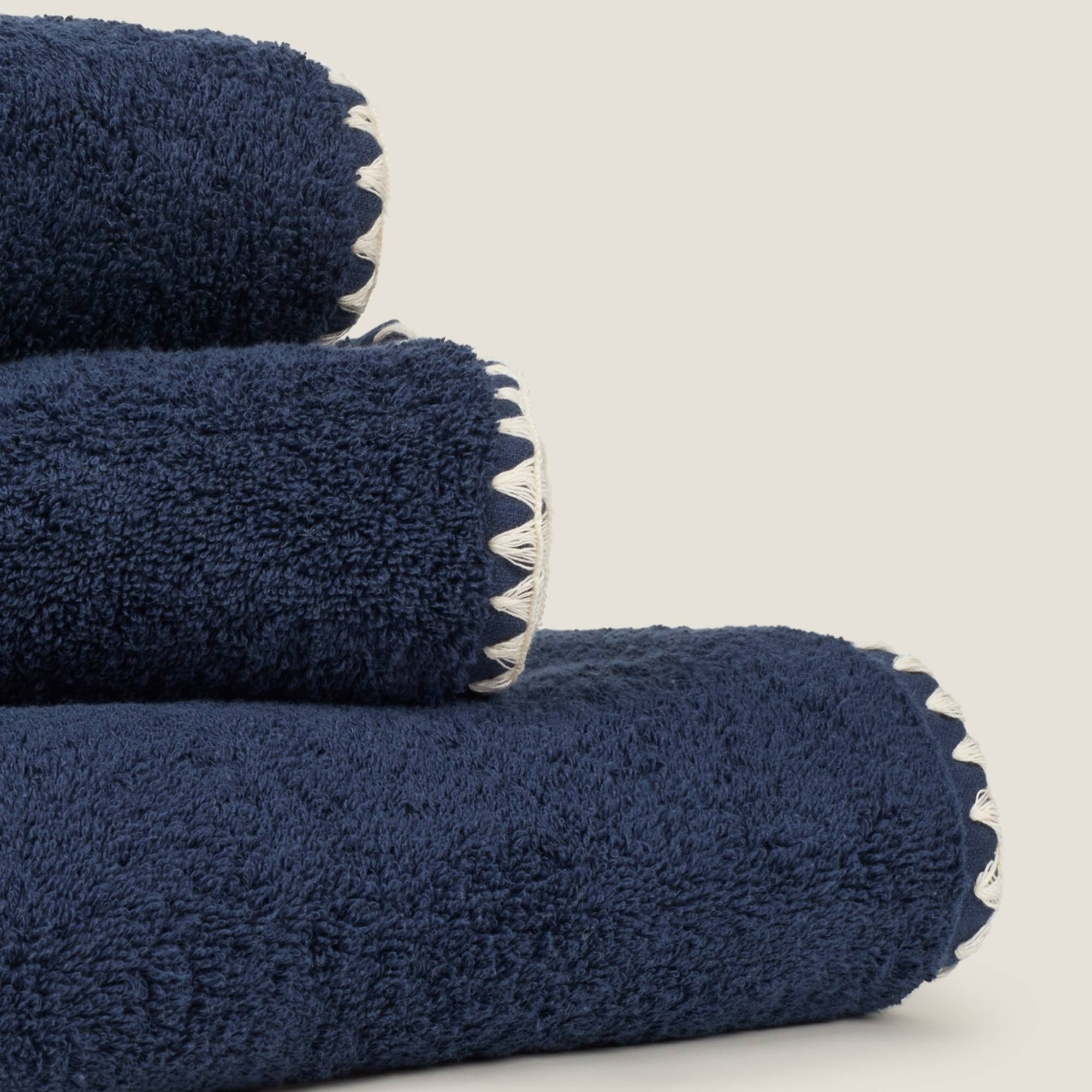 Toalla de baño de rizo de algodón Unimax color azul marino 100% Algodón