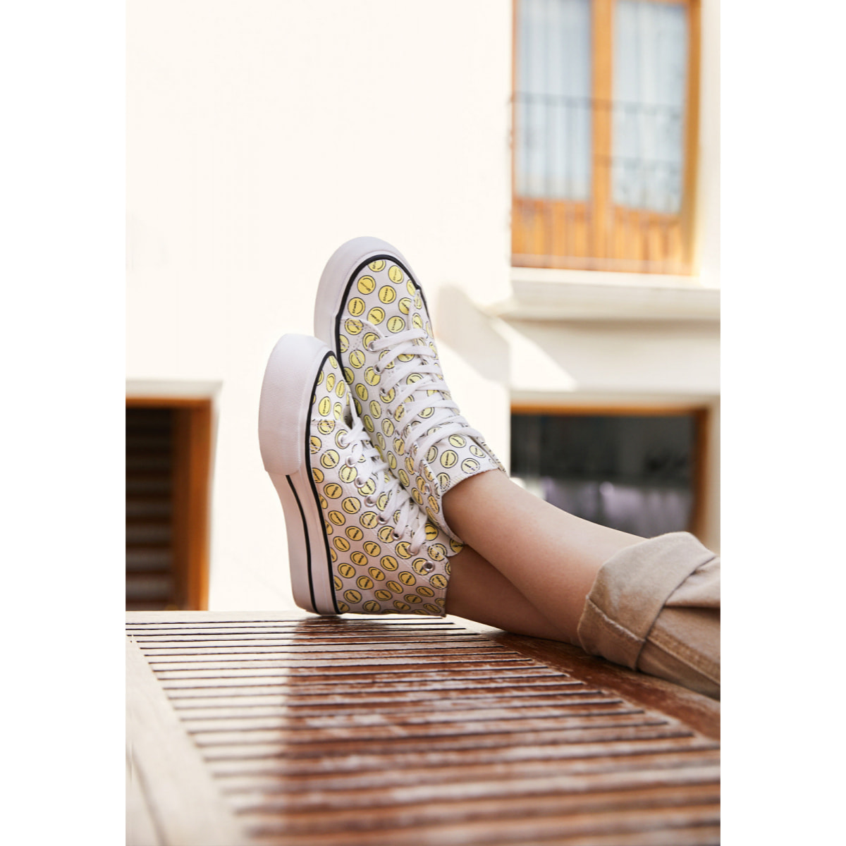 Zapatillas Altas One Way UV Smiley Pattern en Multicolor D.Franklin