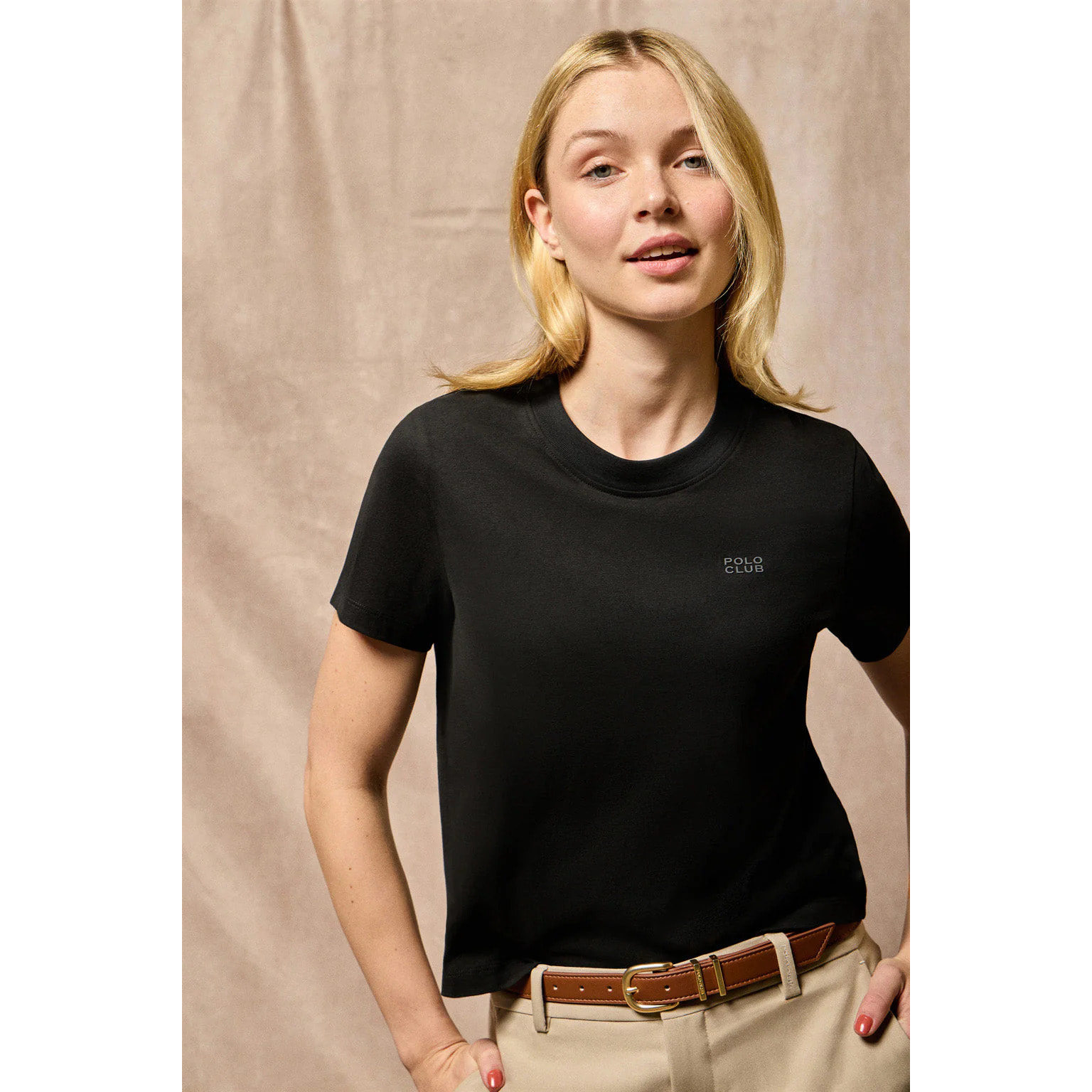 Camiseta Tori negra con print engomado Polo Club