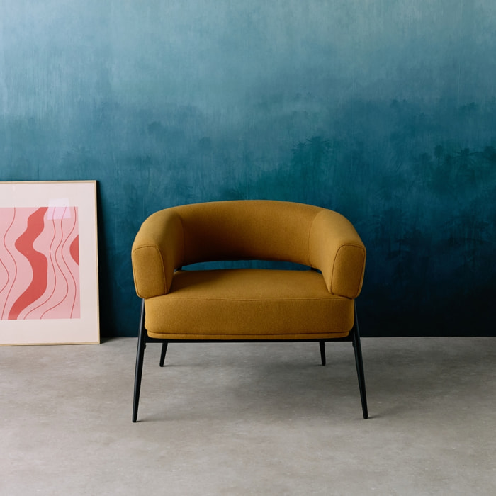 Fauteuil tissu moutarde dossier incurvé piétement métal L 81.5 x P 72.5 x H 69 cm - Cristo