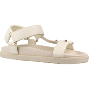 Sandalias Niña de la marca GEOX  modelo J SANDAL FOAMMENTERA BEIS