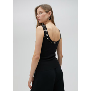 Top in maglia con strass sul collo