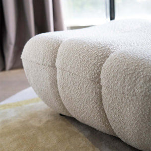 Pouf repose-pieds en tissu bouclé blanc - Teddy