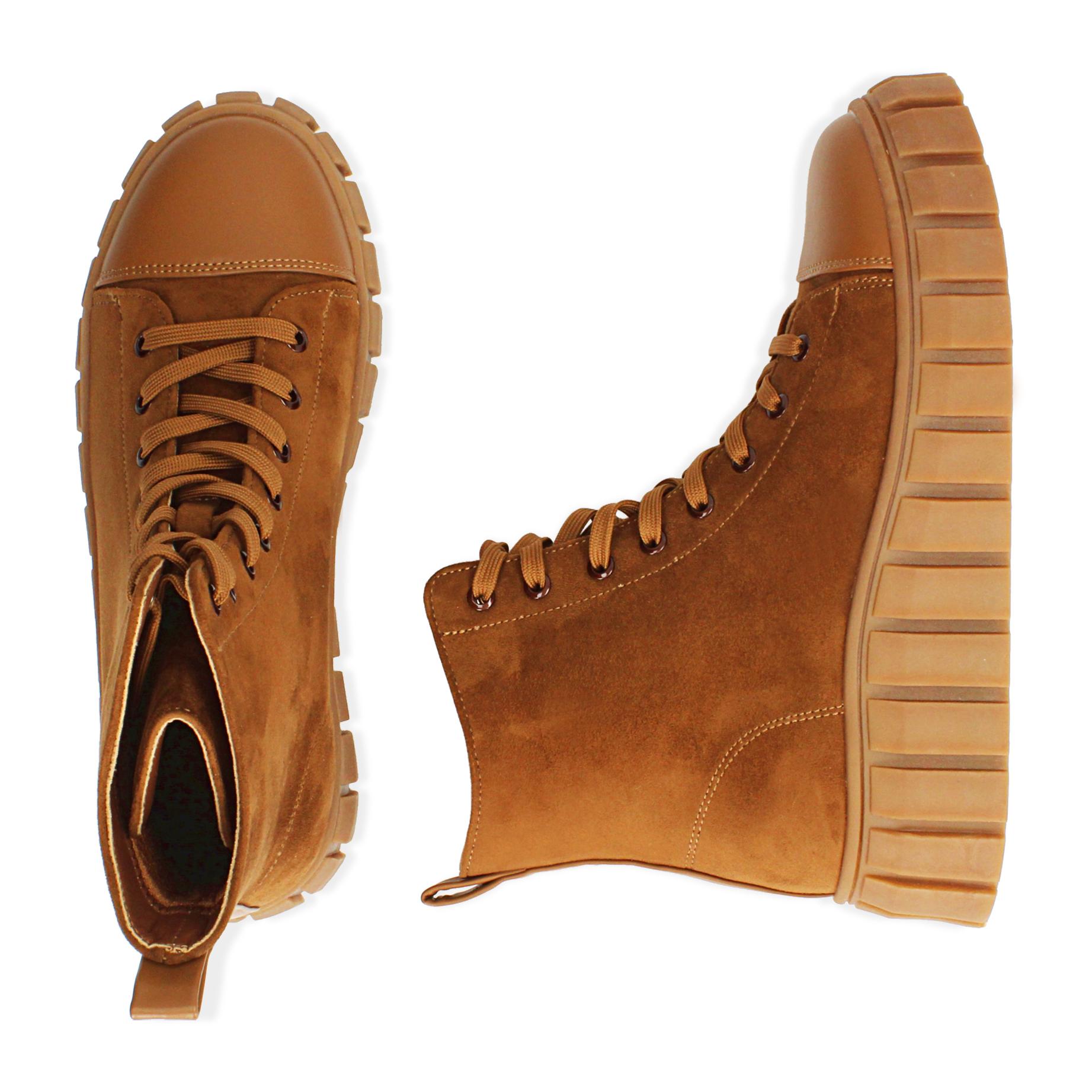 Sneakers cognac in microfibra, suola 4,5 cm