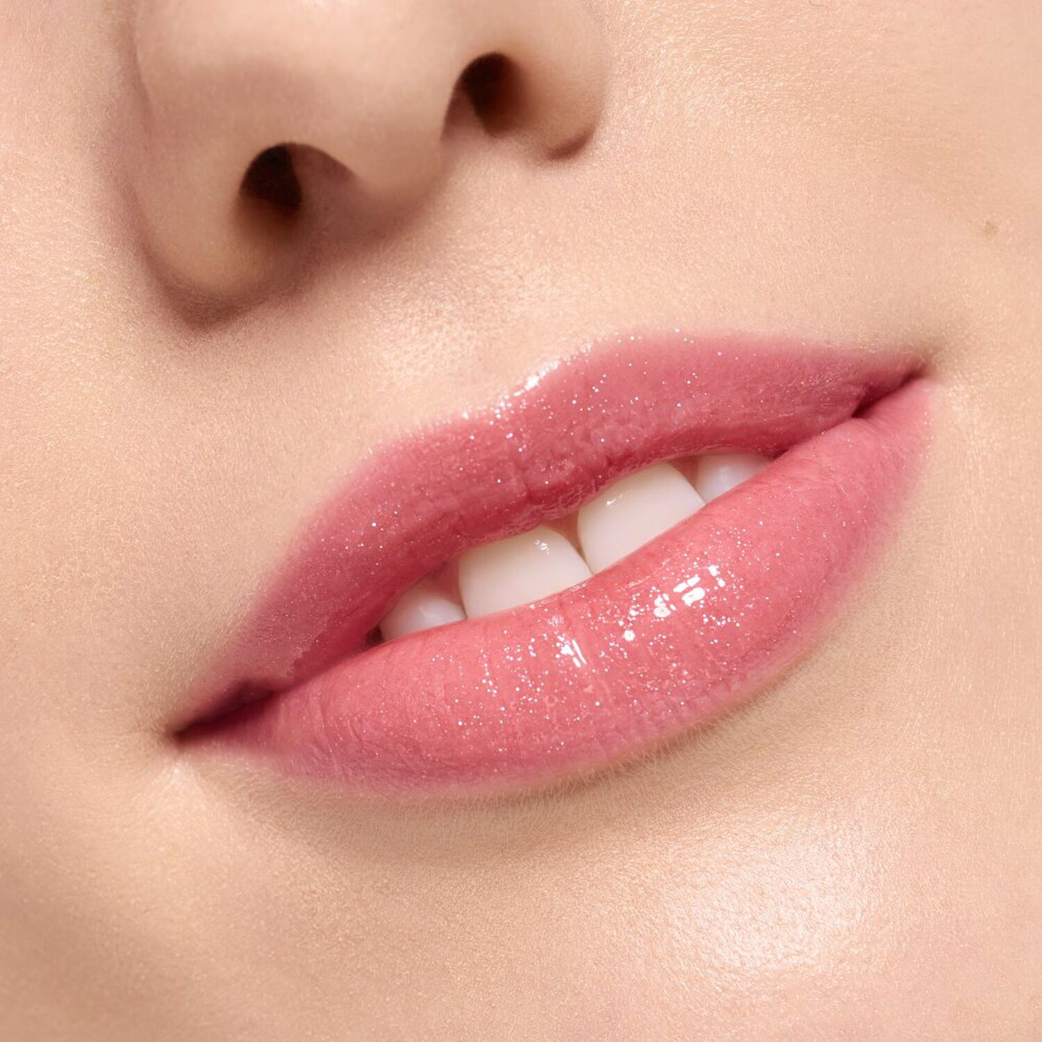 Hydra Kiss Lip Oil - Huile à Lèvres Fini Brillant