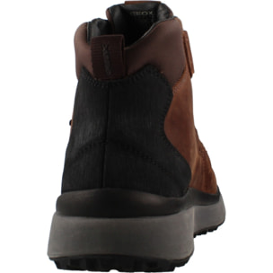 Botines Hombre de la marca GEOX  modelo U56FZC MARRON