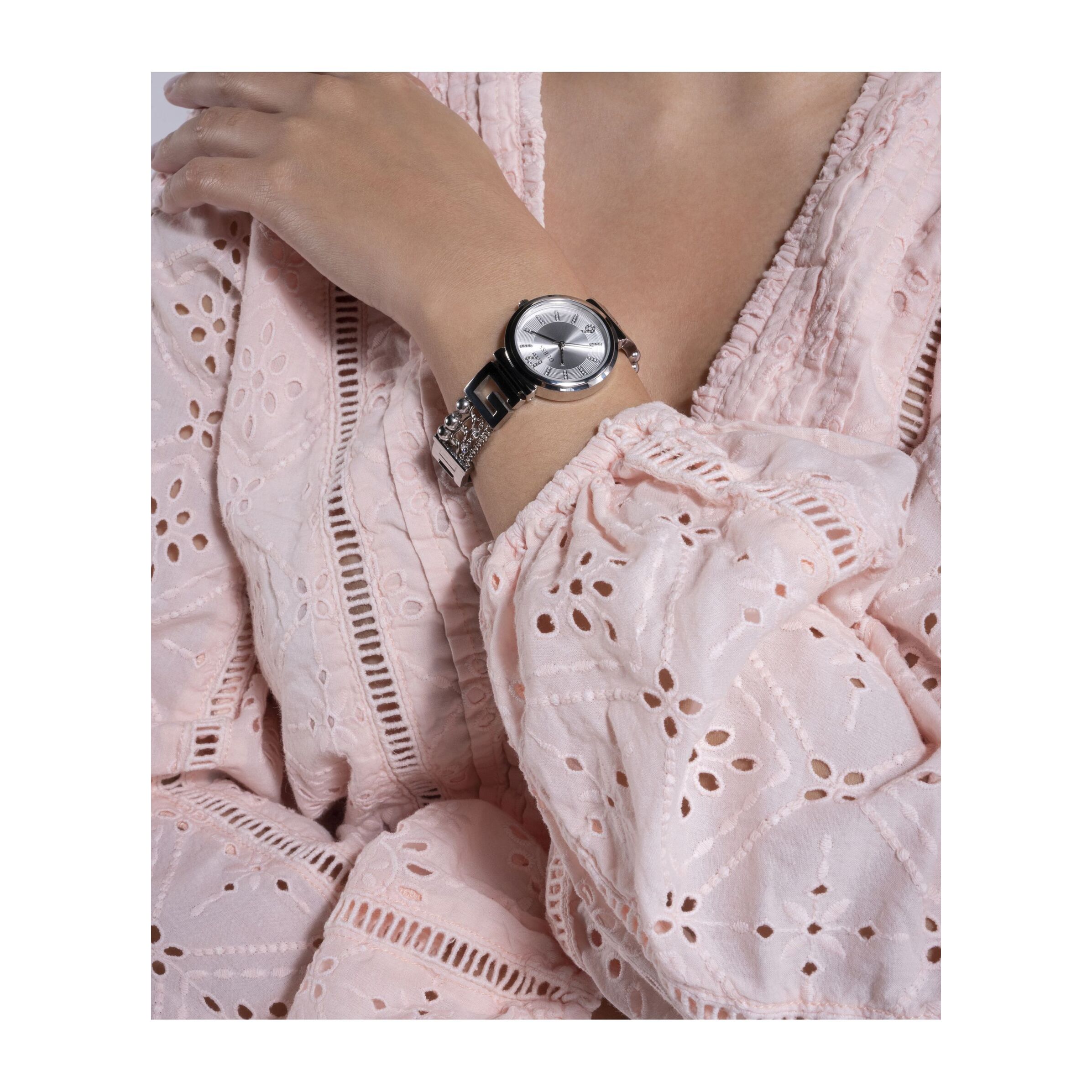 Guess Reloj Analógico De Cuarzo. Gt G Cluster