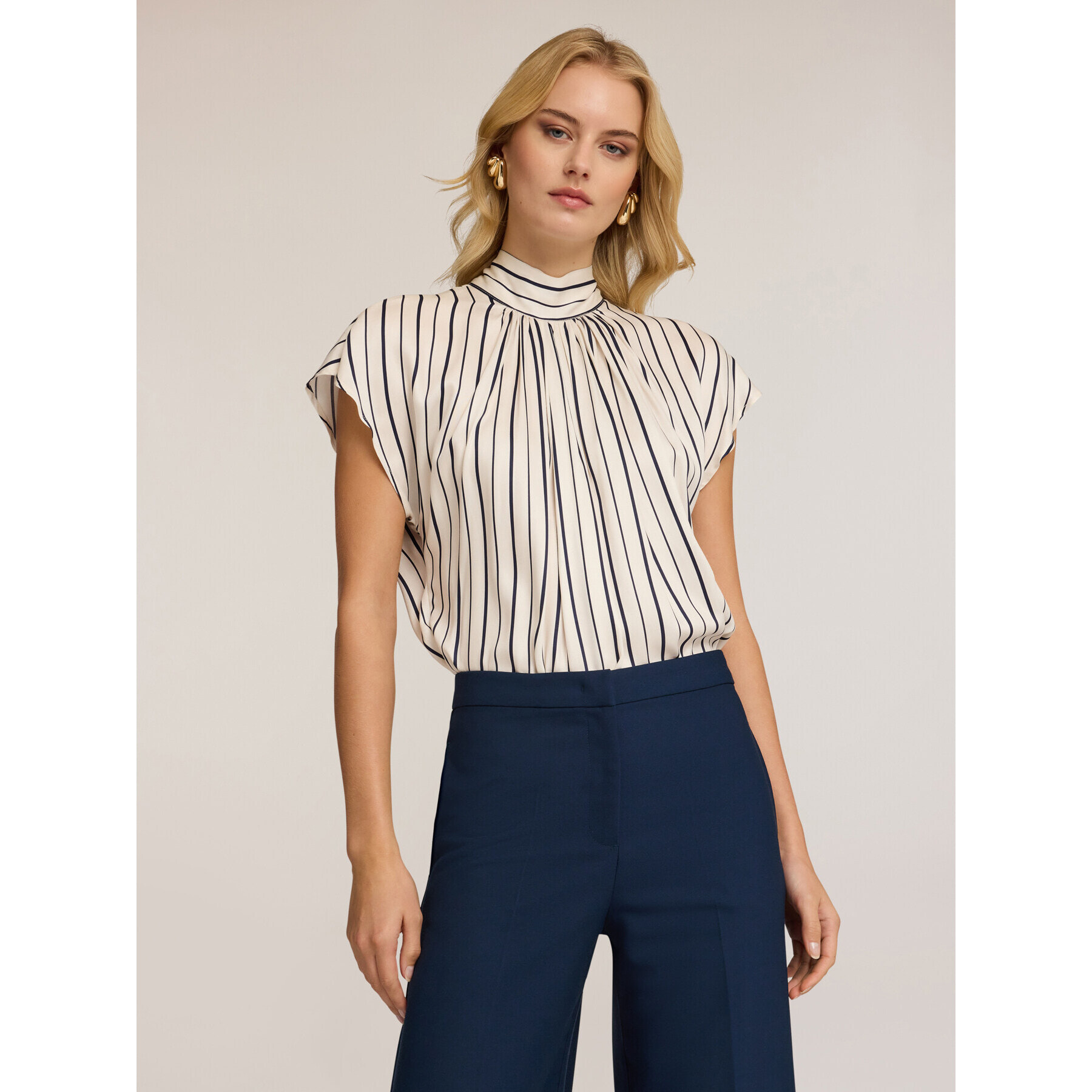 Motivi - Blusa oversize a rayas con lazo en la espalda - Azul