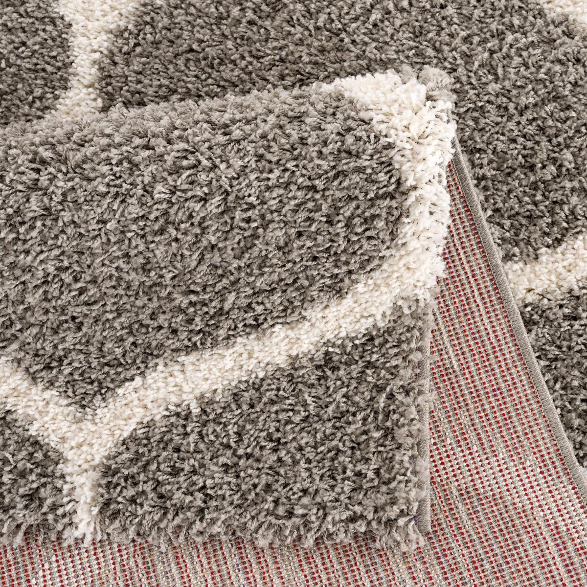 Tapis longs poils shaggy tissé motif scandinave HABO
