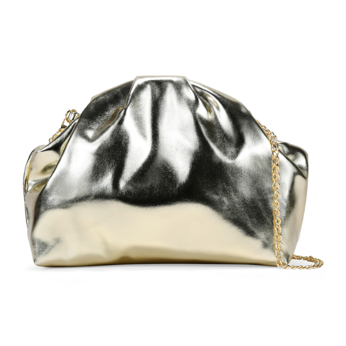 Bolso de mano dorado con boquilla