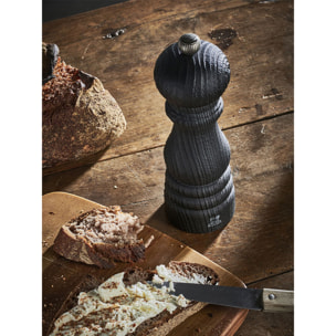Moulin à sel manuel en bois upcyclé, noir, 18 cm - 7in Paris Nature Black