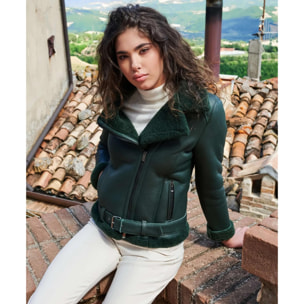 Montone shearling verde con cintura e cerniera trasversale