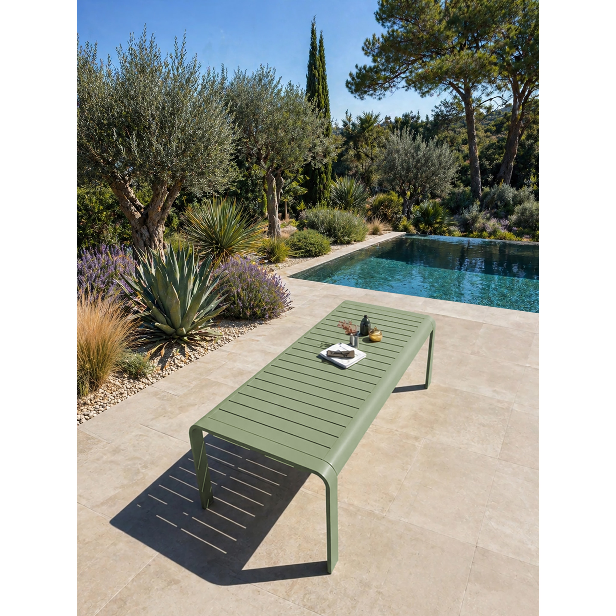 HANOI - Table de jardin en aluminium coloris olive