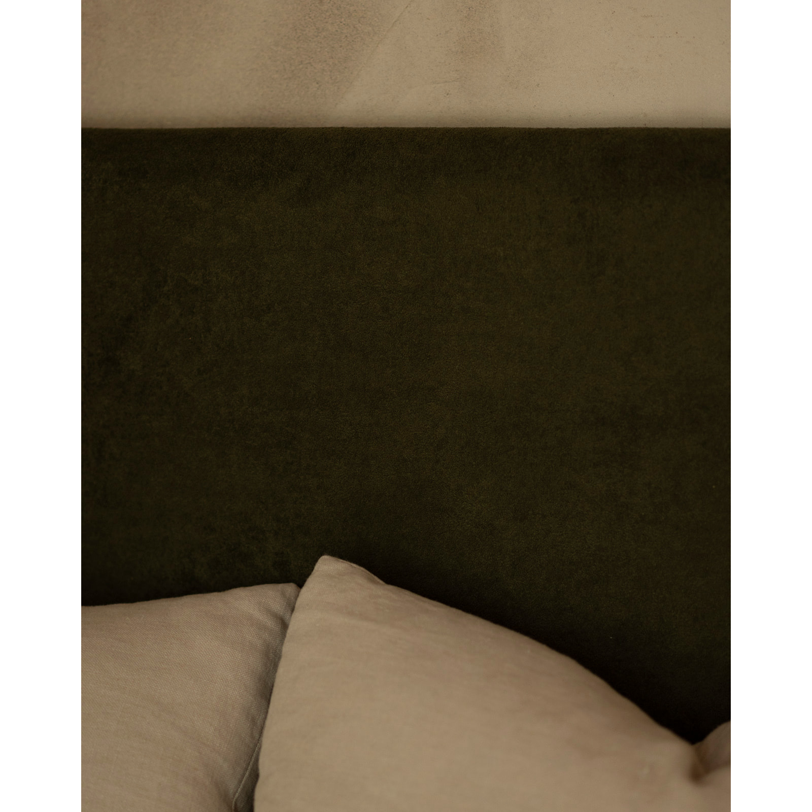 Cabecero tapizado en color verde de varias medidas