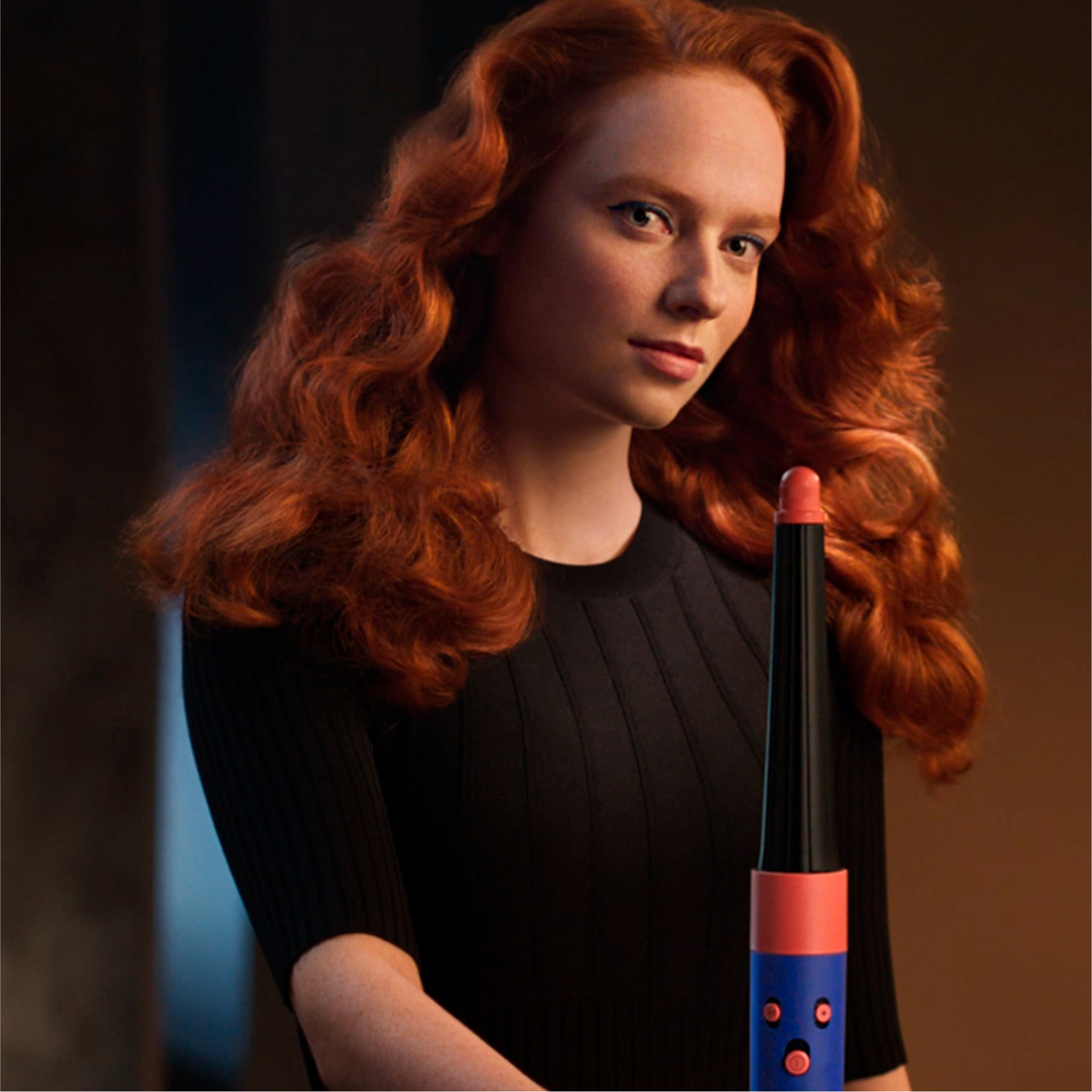 Multi-styler asciugacapelli Dyson Airwrap i.d.™ per capelli lisci e ondulati in Pervinca/Tangerine | Ricondizionato