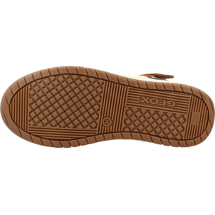 Zapatillas Niño de la marca GEOX  modelo J367RF 0MEMS MARRON CLARO