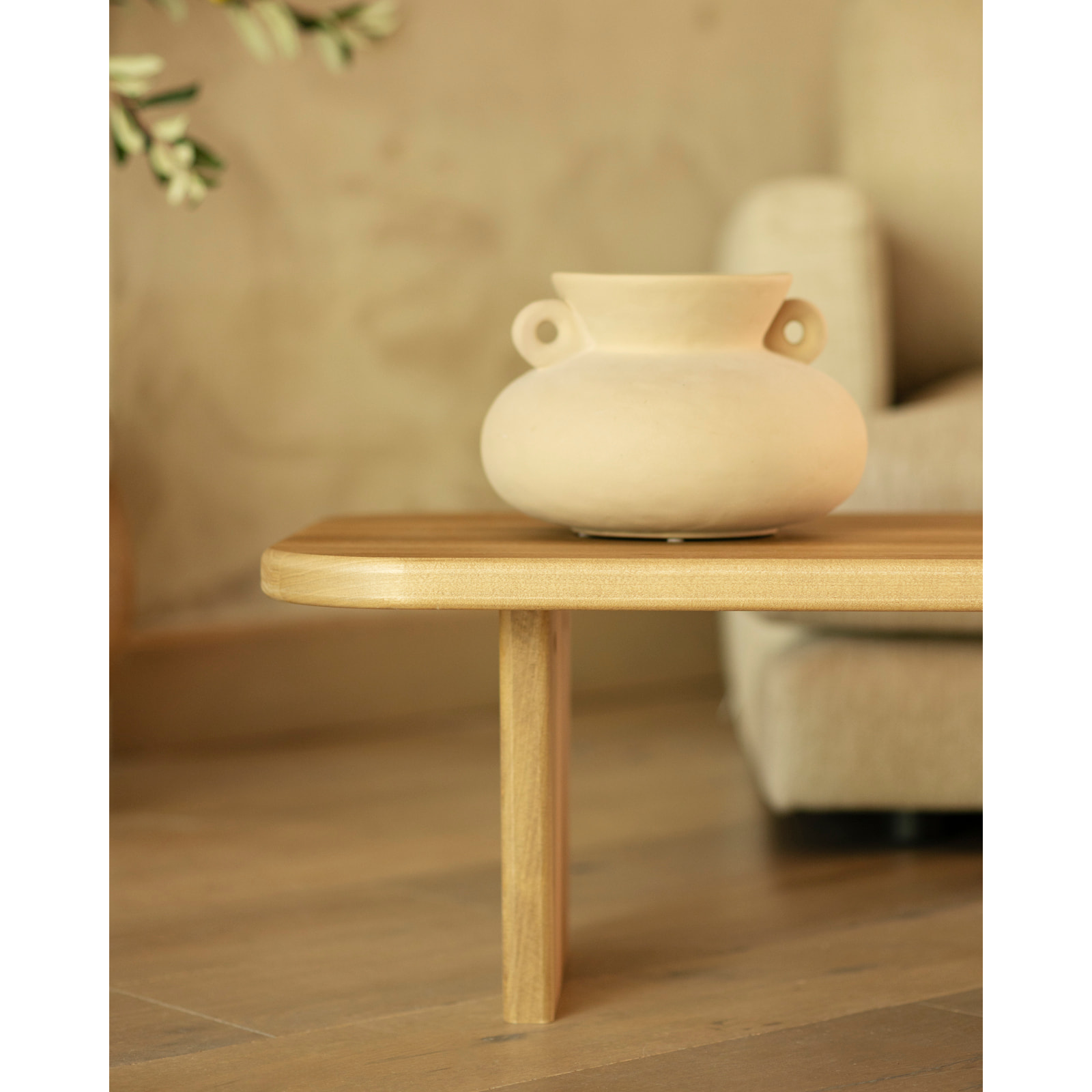 Table basse en bois massif de peuplier avec deux pieds de 95cm Hauteur: 30 Longueur: 95 Largeur: 45