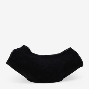 Bolso de hombro negro con cierre de imán