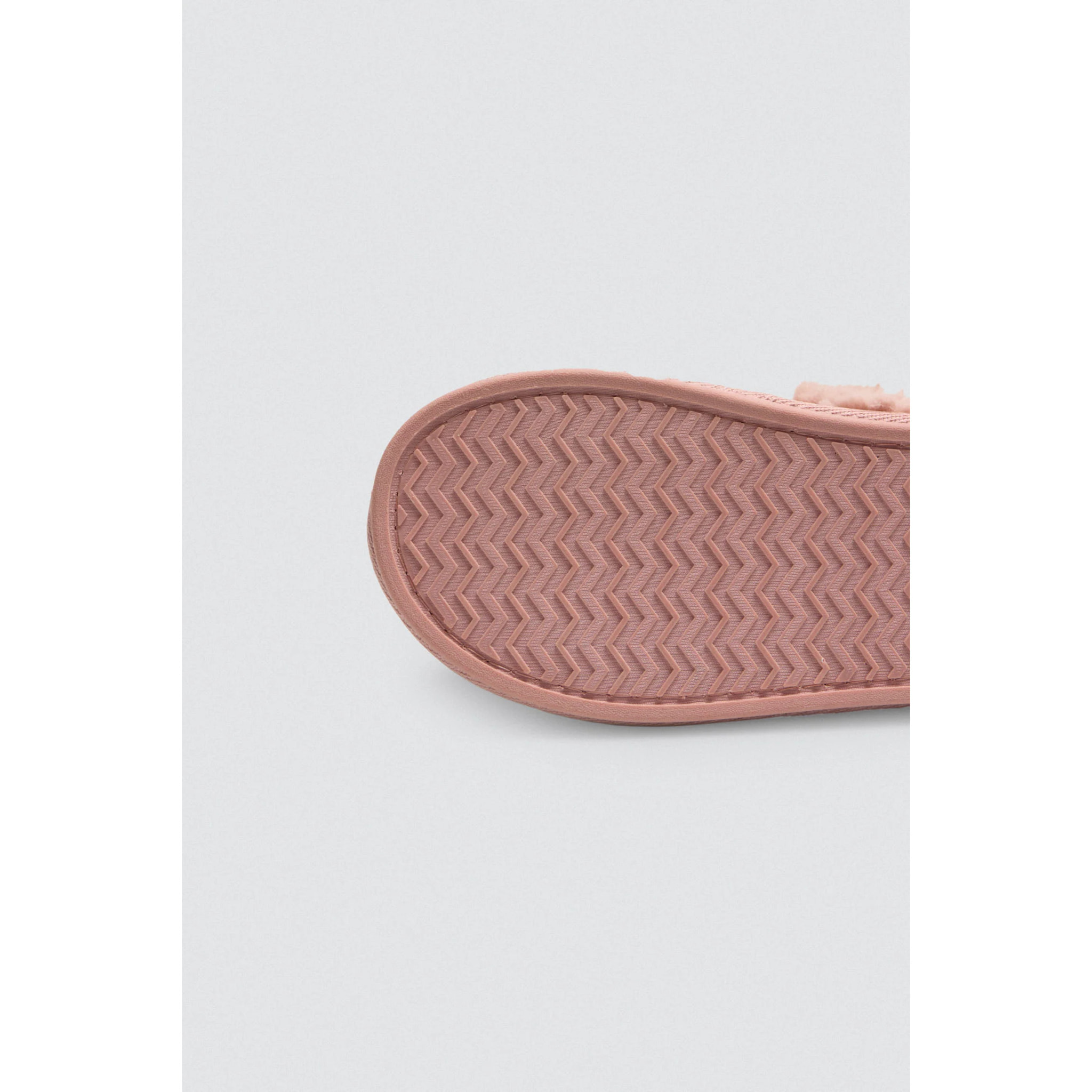 Pantofole da donna con dettagli in pelliccia