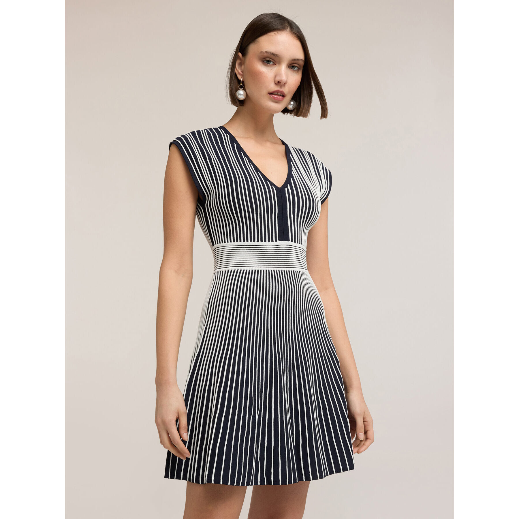 Motivi - Vestito flare in maglia a righe - Blu