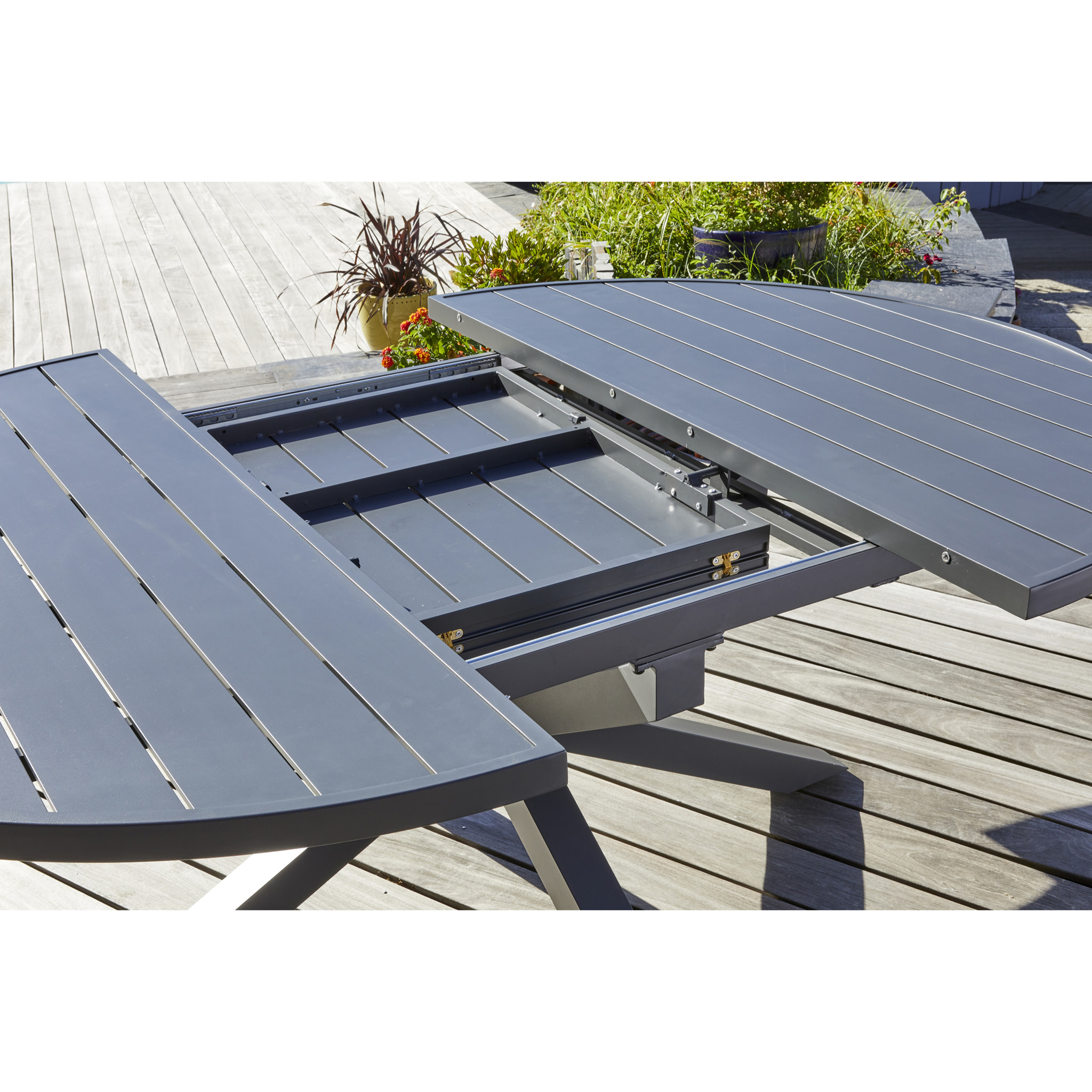 PELOSA - Ensemble repas 8 places en aluminium anthracite avec rallonge papillon
