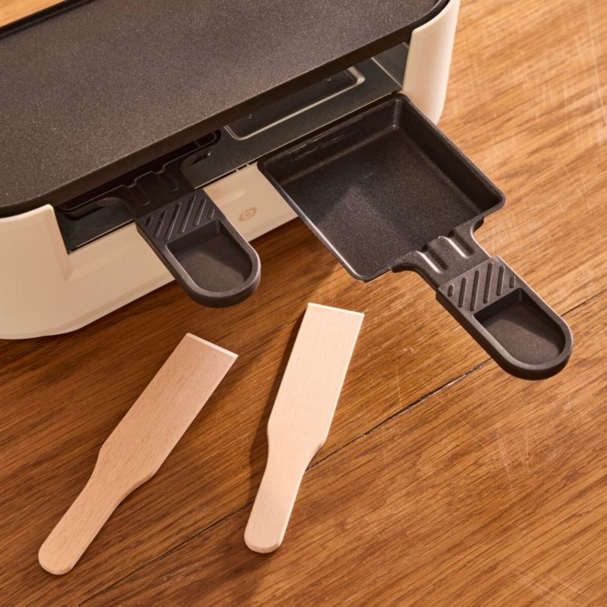 Raclette ESSENTIELB ERMT1 Multiplug Twist crème 2 personnes