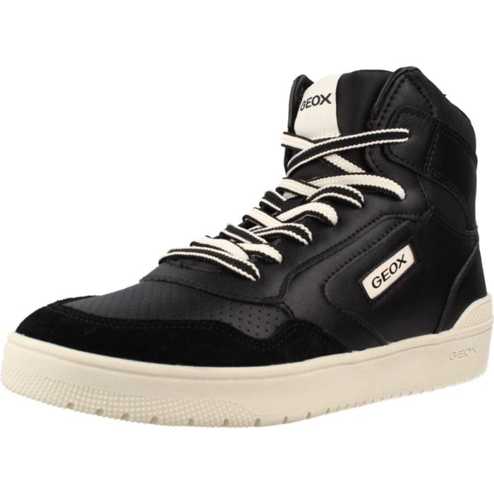 Zapatillas Niño de la marca GEOX  modelo J56LQA 05422 NEGRO